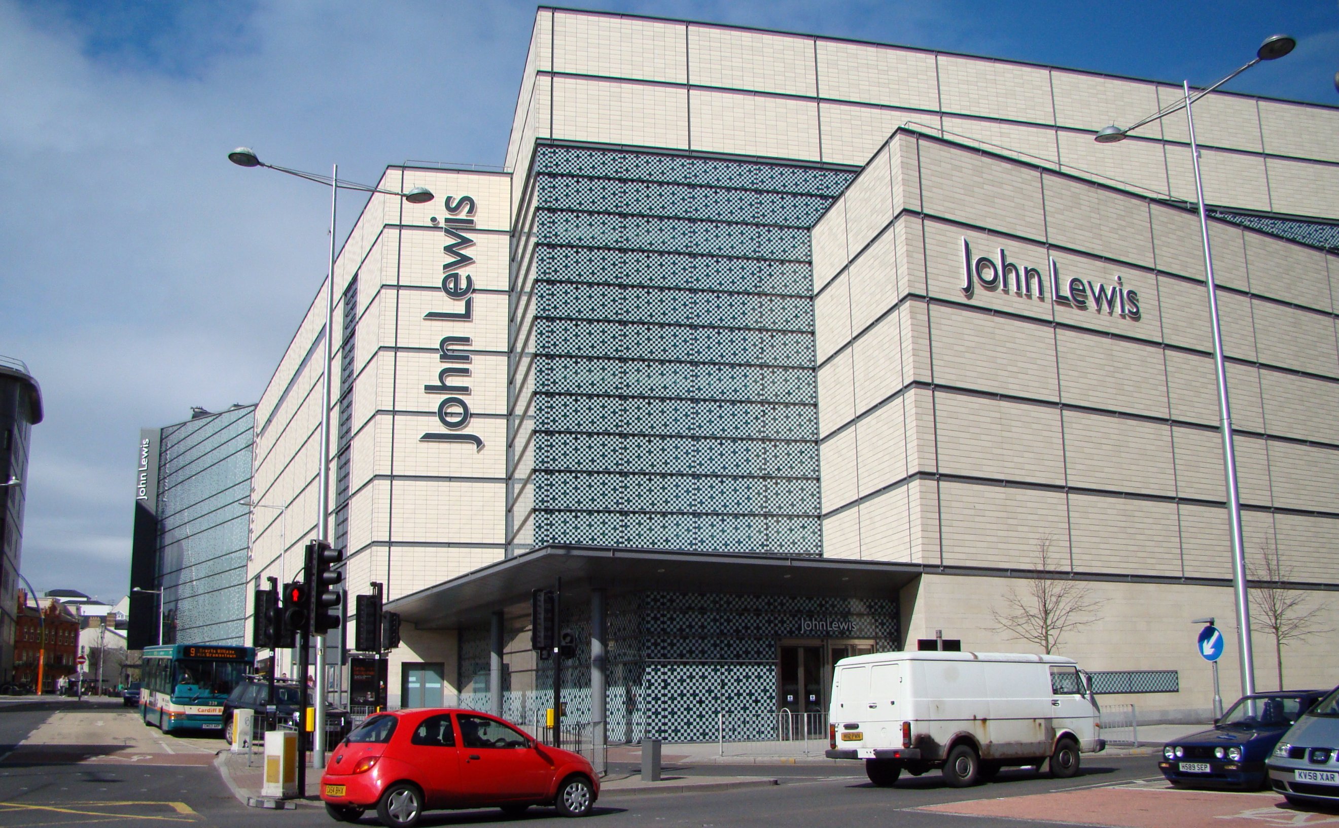 Petition for John Lewis workers to earn a Real Living Wage reaches 15,000 signatures Left Foot