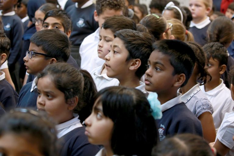 Pupils at a London school via https://commons.wikimedia.org/wiki/File:Connecting_Classrooms_-_2019_Global_Teacher_Prize_Peter_Tabichi._(48846378786).jpg