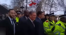 Starmer attacked by mob