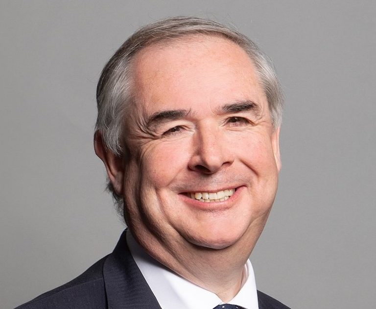 Geoffrey_Cox