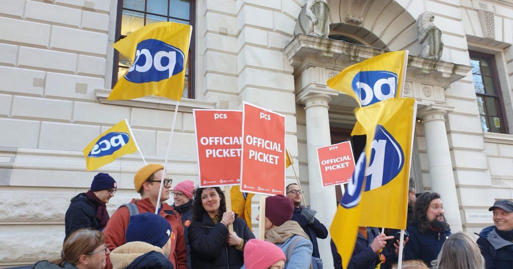 civil servant strike