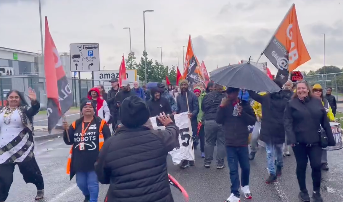 How striking workers shut down an Amazon warehouse - Vimarsana News