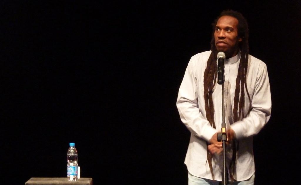 Benjamin Zephaniah performing
