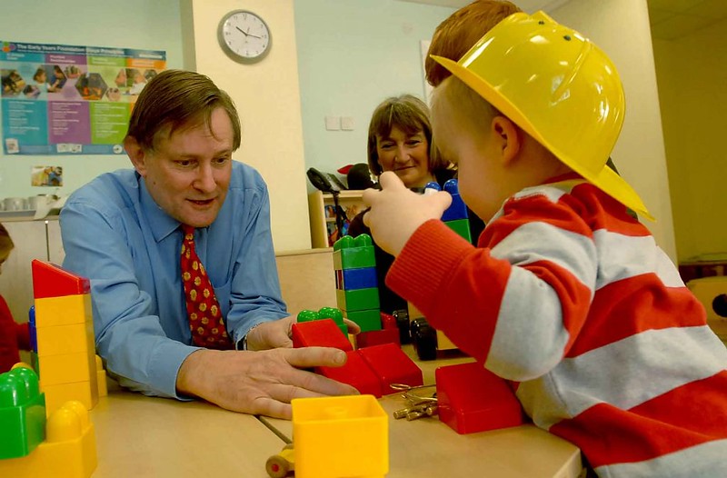 Sure Start program Labour policy Tory cuts