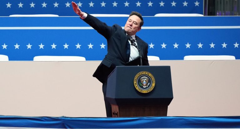 Elon Musk delivering a Nazi salute