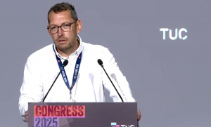 FBU general secretary Steve Wright speaking at tuc congress