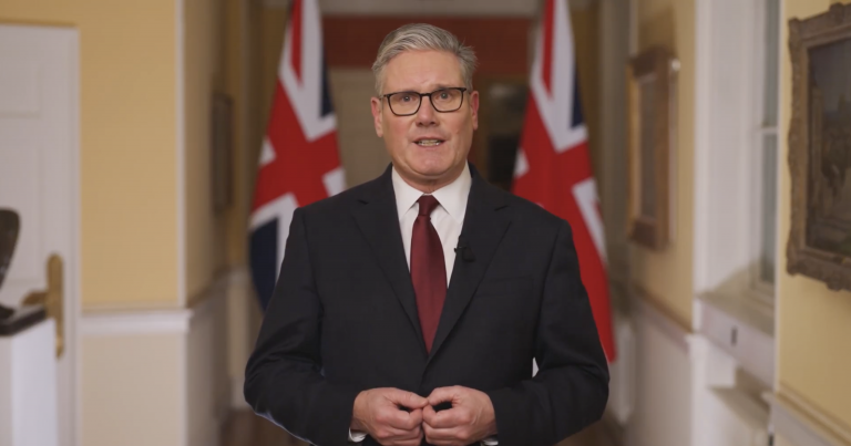 Keir Starmer announces that the US will be able to use UK military bases to strike Iran